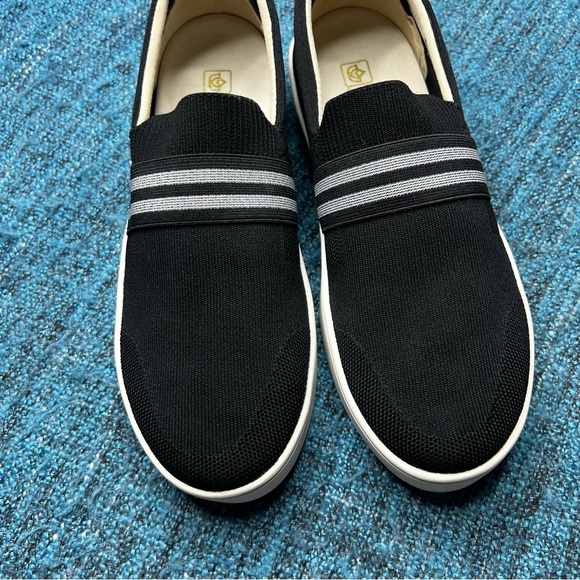 Spenco Orthotic Mesh Knit Slip On Casual Shoes in Black WIDE Width - Picture 3 of 9